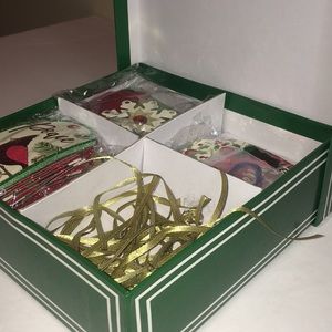 3D Holiday Gift Tags & Pre-cut Ribbons & Gift Box. 10 Designs 48 Tags 39 ribbons